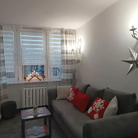 Krysztalowy 아파트